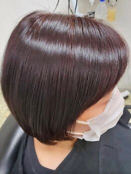 ローレル(Laurel)の写真/【別府駅徒歩7分】“ダメージレス”にこだわり抜いた天然100%ヘナ◎ダメージを防ぎ艶髪に導きます♪