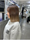 ハイライトカラーミルクティーベージュレイヤーカット