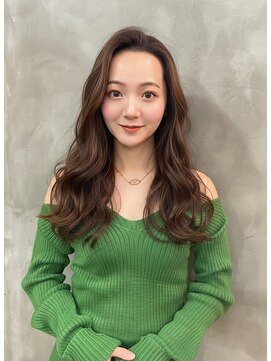 ハイライト×ロングレイヤースタイル