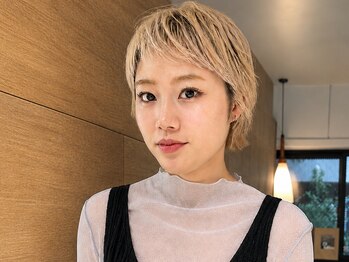 シーン(SCENE)の写真/≪SCENE-カラー≫ダメージレスケアブリーチ/トレンドカラー色落ちを計算したカラー技術でツヤ髪が叶う♪
