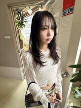 ソワ バイ ルシル(SOIE by Lucile)&nbsp;ワンホンレイヤーカット×ダークブラウン/顔周りハッシュカット