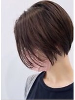 プルト 平尾(PLUTO) 骨格別小顔見せショート
