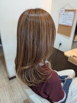 アール ヘアーアンドメイク 中津店(R Hair&Make)&nbsp;脱白髪染めハイライト