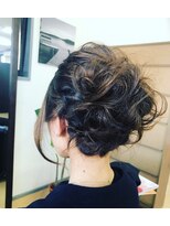 レゴリス(REGOLITH)&nbsp;編みこみヘアアレンジスタイル。