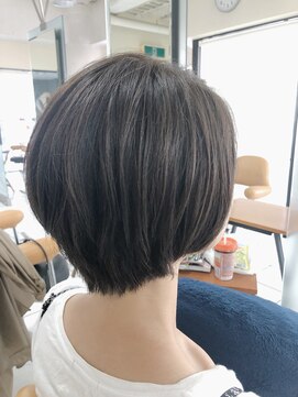 ピュア プレイス ラボ(PURE PLACE LABO) 【PURE PLACE×稲川】　丸みショート