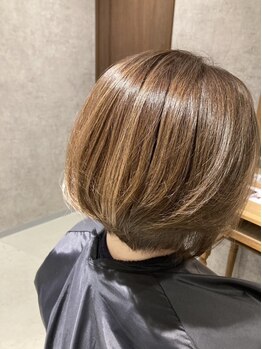 ヘアーサロン まつもとの写真/大人女性から大人気◎「隠す」から「魅せる」グレイカラー☆気になる白髪をカバーしながらなりたい色味に♪