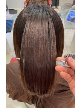 ヤネウラ トリートメント