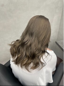 ファイブバイジエクト 堀江(FIVE by The Ect) グレージュカラー　アッシュカラー　グレーカラー