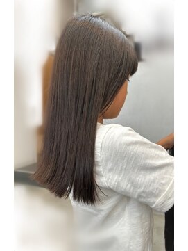 リル(LiL) キッズカット／アッシュグレージュ