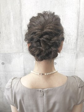 ルアン(Luan) 結婚式、二次会ヘアセット