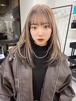 ラ キング(LA KING)&nbsp;ハイライトオリーブグレージュラベンダーグレージュショートボブ