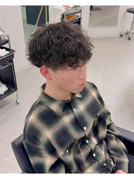 ブライト(BRIGHT) マッシュ波巻きスパイラルパーマ