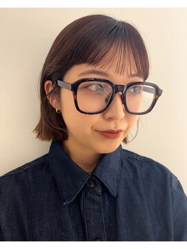 アタ(Ata.) ボブカット/切りっぱなし/ベージュカラー【広尾】