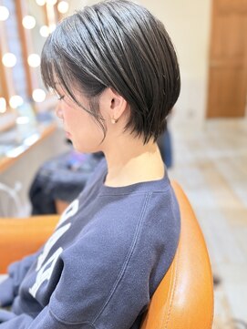 ネオリーブ クタ 町田店(Neolive kuta) 大人かわいいマッシュショート【ショート260204】