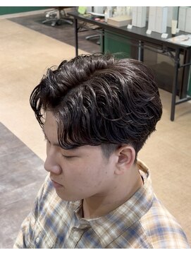 ネオンズ 南郷18丁目店(NEON´S) 【札幌白石 メンズパーマ(フェザーショート)松本 凌弥】