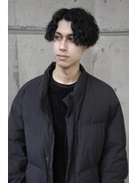 ブークル(boucle)&nbsp;縦落ちツイストスパイラルパーマ　センターパートパーマ