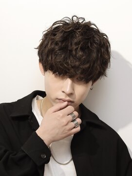 コンフィデンス メンズヘアー(confidence MEN'S HAIR) スパイラルマッシュ
