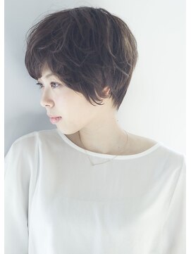 ロミー 本厚木(ROMMY.) 横顔美人 マッシュ ベージュ