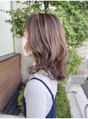 白毛ぼかしハイライトで明るく若々しいカラーに