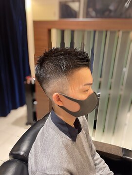 エヌドットバーバー ギンザ(N.BARBER GINZA) フェード/サイドパート/バーバー【銀座】<理容室>