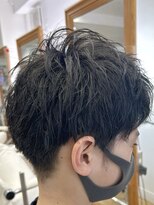 ヘッズ 本八幡店(HEADS)&nbsp;MEN'S HAIR  センターパート　ツイストスパイラル　コンマヘア