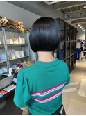 コンパクトなボブ