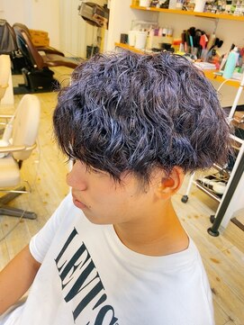 リラビューティリラクゼーション(Rela Beauty Relaxation) メンズカット+スパイラルパーマ