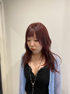 ユニコ(unico) ハイレイヤーカット/チェリーピンクカラー