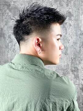 プレミアムバーバー 原宿店(PREMIUM BARBER produce by HIRO GINZA) フェザーアップ