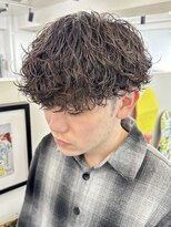 ウェイビーエフティフィフス 横浜西口(WAVEY ft.fifth) 横浜波巻きパーマシャドウパーマツイストスパイラルパーマ30代