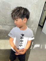 メンズサロン キング 梅田店(Men’s salon K!ng)&nbsp;波巻きツイストスパイラルパーマ/フェザーパーマ/眉毛/メンズ