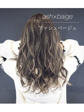 アンジェ(Ange) ミルクティー、エクステ、ハイライト、グラデーション、イルミナ