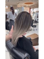 シュウ(shu)&nbsp;バレイヤージュ