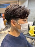 横浜西口メンズセンターパート七三分けパートニュアンスパーマ