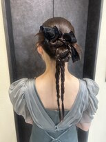 ミラ(Mila)&nbsp;リボンとの組み合わせがかわいい＊人気カチモリアレンジ/結婚式