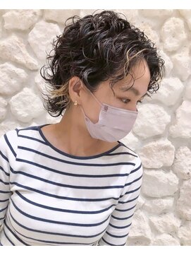 モアナ バイ ヘッドライト 長野駅前店(Moana by HEADLIGHT) #長野駅前#スパイラルパーマ#パーマ#インナーカラー