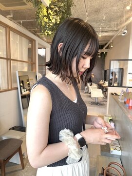 マッシュ グランバーズ 布施(MASHU GRANDVASE) 【東大阪布施】ぱつっと切りっぱなしボブ