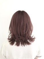 ヘアアンドメイク ムーア(Muuua)&nbsp;ピンクカラー＋くびれヘア