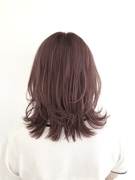 ピンクカラー＋くびれヘア