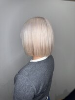 アン(Hair make un)&nbsp;ホワイトミルクティー