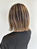 ヘアーアンドメイク アンジュ 中野店(Hair&Make ange) 切りっぱなしボブ×コントラストハイライト