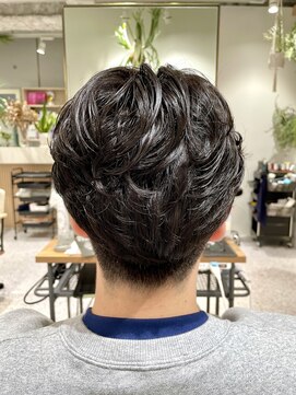 ゼストララ(ZEST Lara) 【YUICHI】ニュアンスパーマ【吉祥寺】