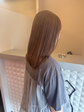 ミミーヘア(33hair) ピンクベージュ/ブリーチ/呉