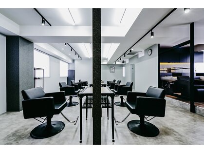 Men’s hair salon First 大和店【11月上旬オープン（予定）】の写真