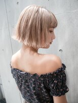 ルティア(Lutia) 外ハネセット ベージュカラー 前下がりボブ☆