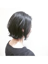 エムズキュラティフ(e'mZ Curatif)&nbsp;顎ライン外ハネボブ◆emZ Curatif◆山内