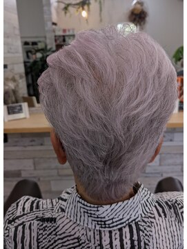 シーバヘアー(SHIVA hair) マダムショート