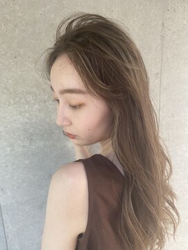 バズ(BUZZ) 透け感アッシュべージュ◇ロング