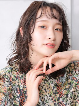 クラッチ トリートメント アンド ヘッドスパ 江坂(CLUTCH) 大人可愛い小顔美髪ツヤ髪ふんわりカール薄めバングA10