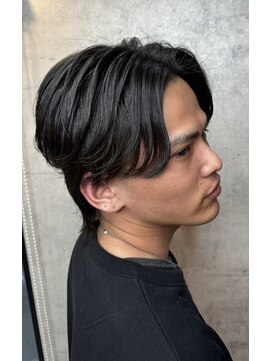 ウィローズ(WILLOW'S) センターパートニュアンスパーマ